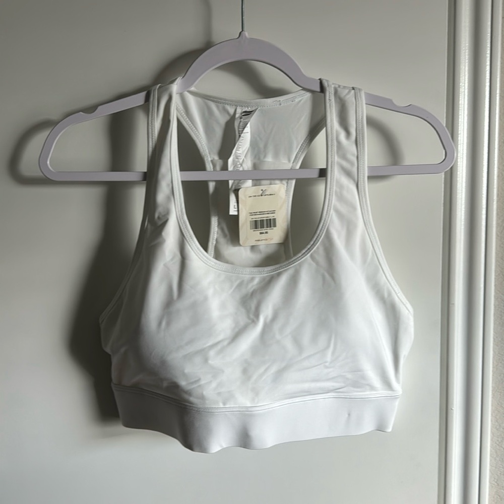 NWT Fabletics On-The-Go Sports Bra II - White - Size: L